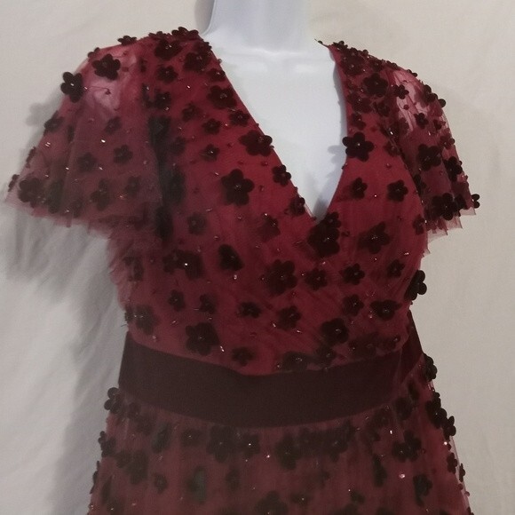 Mac Duggal Floral Applique Midi Cocktail Dress in Maroon - Picture 13 of 16